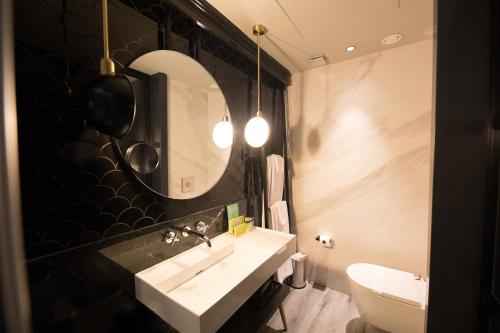 Habitación Doble Estándar - 1 o 2 camas del hotel Silken Saaj Las Palmas. Foto 12