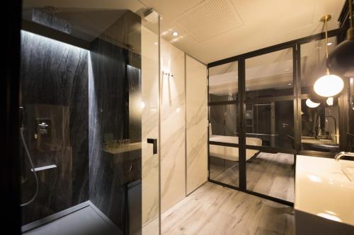 Habitación Doble Estándar - 1 o 2 camas del hotel Silken Saaj Las Palmas. Foto 17