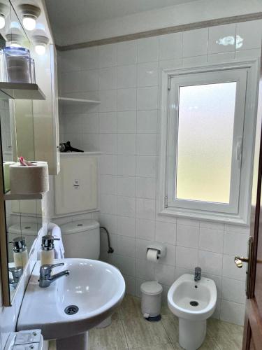 Apartamento de 1 dormitorio con balcón del hotel Edalmar. Foto 4