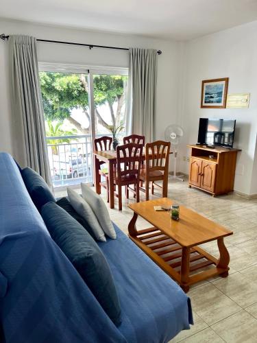 Apartamento Estándar con vistas al mar del hotel Edalmar. Foto 2