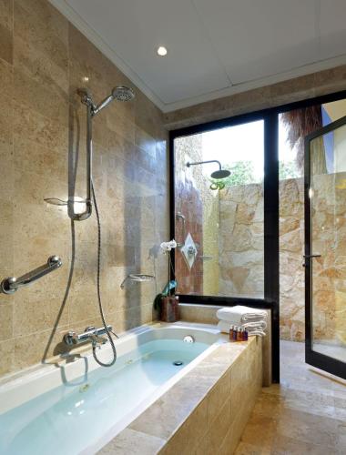 Suite Villa Romance - Junto a la piscina - Solo adultos del hotel Grand Palladium Colonial Resort and Spa All Inclusive. Foto 1