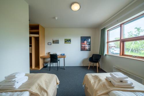 Habitación Doble Estándar - 2 camas del hotel Adventure Geirland. Foto 1