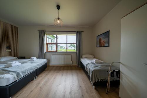 Habitación Triple del hotel Adventure Geirland. Foto 1