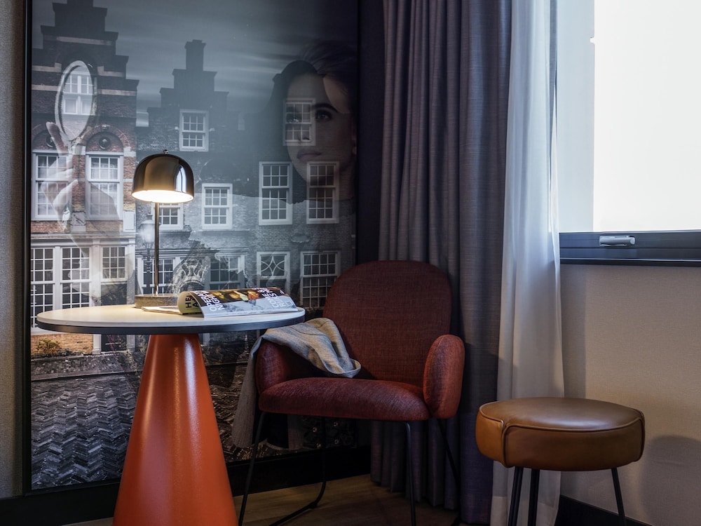 Privilege, Habitación, 1 cama doble del hotel Mercure Amsterdam City. Foto 4