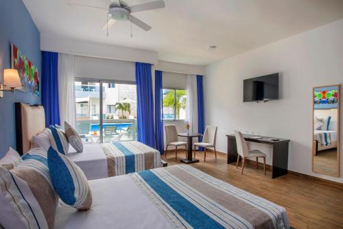 Estudio con vistas a la piscina del hotel Whala!urban Punta Cana. Foto 3