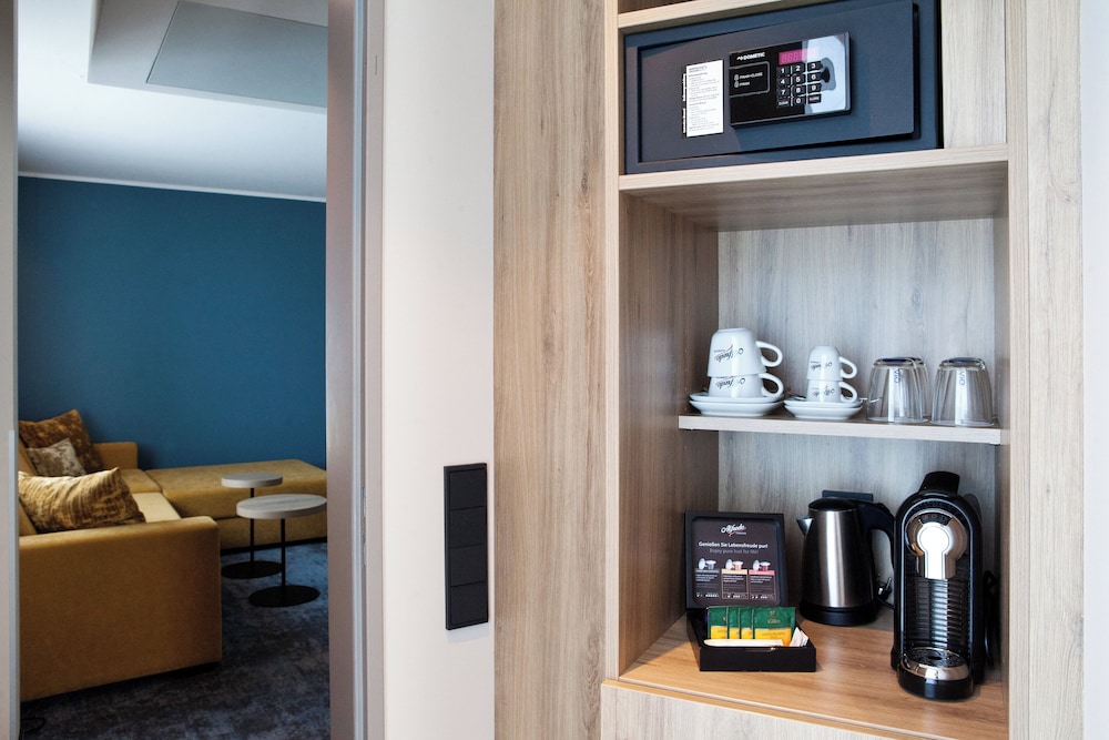 Suite, 1 cama de matrimonio del hotel Holiday Inn Hamburg - Hafencity, An Ihg. Foto 4