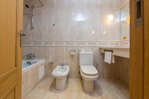 Habitación Doble Clásica - 2 camas del hotel Vila Baleira Porto Santo. Foto 2