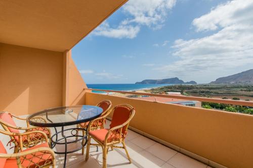 Apartamento de 1 dormitorio con vistas al mar del hotel Vila Baleira Porto Santo. Foto 1