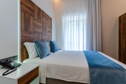 Habitación Triple del hotel Avenida Park. Foto 2