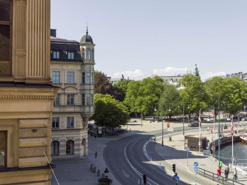 Suite Junior con vistas a la ciudad del hotel Radisson Collection, Strand , Stockholm. Foto 3
