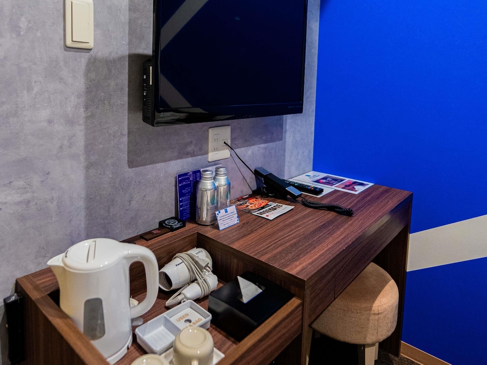Habitación Estándar, Cama doble, No fumadores del hotel Ibis Budget Osaka Umeda. Foto 4