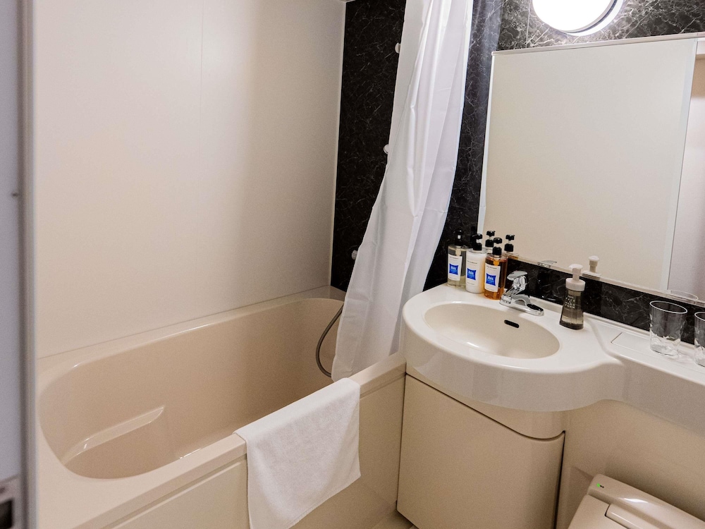 Habitación Estándar, Cama doble, No fumadores del hotel Ibis Budget Osaka Umeda. Foto 8