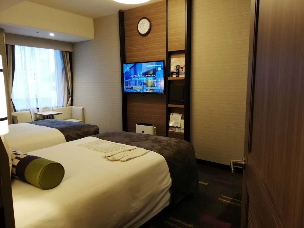 Habitación superior con 2 camas individuales, no fumadores (25 square meters) del hotel Monterey Le Frere Osaka. Foto 9