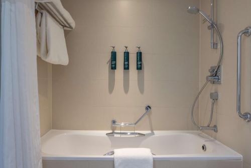 Habitación Doble - 2 camas dobles del hotel Hilton Cambridge City Centre. Foto 3