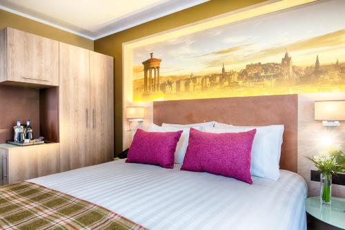 Alojamiento Doble Estándar del hotel Leonardo Royal Edinburgh Haymarket. Foto 4