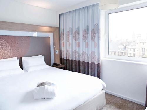 Suite Executive con cama King del hotel Novotel London Waterloo