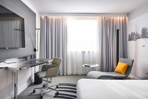 Habitación Executive Queen con sofá cama del hotel Novotel London Waterloo. Foto 4