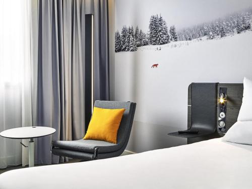 Habitación Executive Queen con sofá cama del hotel Novotel London Waterloo. Foto 4