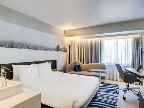 Habitación Executive - 1 cama grande del hotel Novotel London Tower Bridge. Foto 3