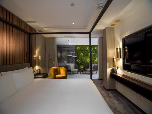 Suite del hotel Middle Eight. Foto 1
