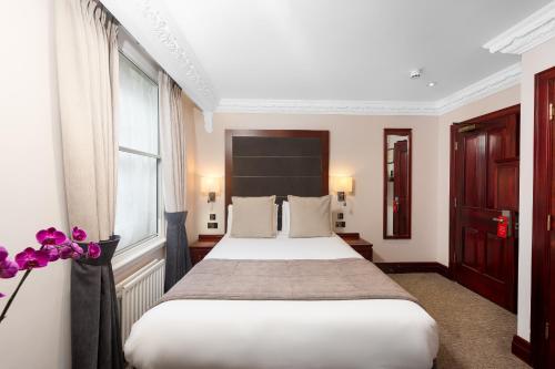 Habitación Doble Superior del hotel Fitzrovia. Foto 4