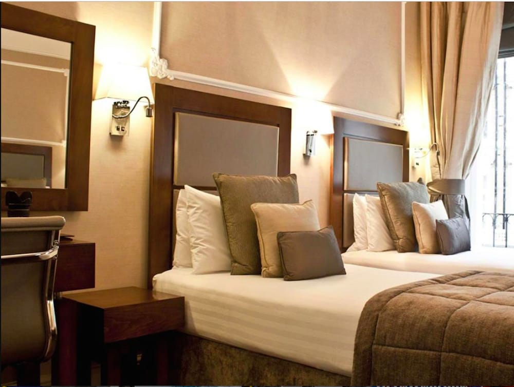 Habitación ejecutiva con 2 camas individuales del hotel Gem Strathmore