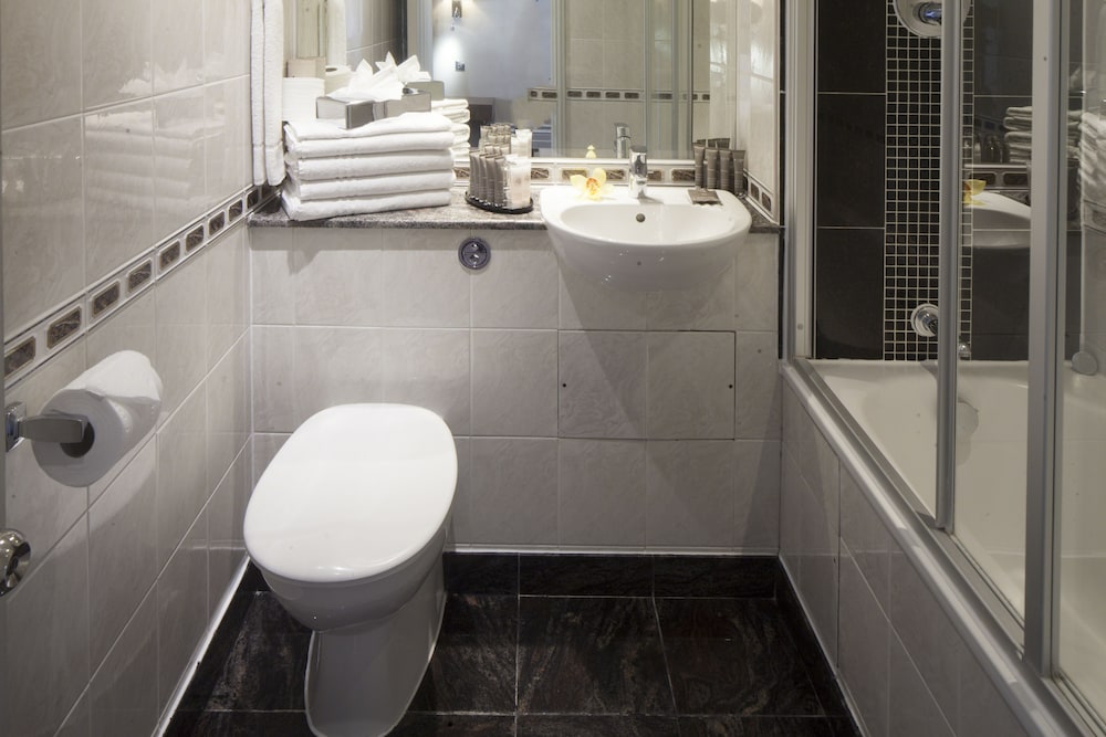 Habitación ejecutiva con 2 camas individuales del hotel Gem Strathmore. Foto 4