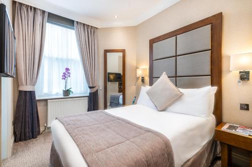 Habitación Doble del hotel Gem Langham Court. Foto 2