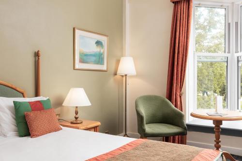 Habitación Doble Estándar con vistas al jardín del hotel Coulsdon Manor and Golf Club. Foto 4