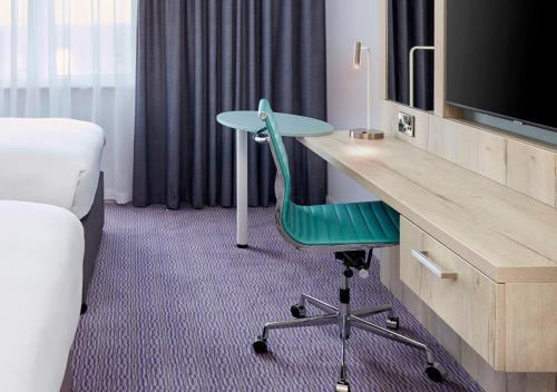 Habitación Familiar Estándar del hotel Leonardo London Croydon. Foto 3