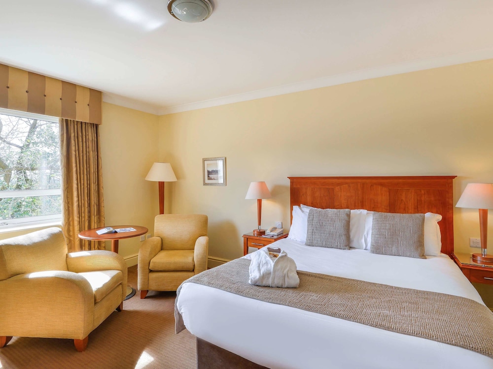 Habitación Privilegio con 1 cama King Size del hotel Mercure Manchester Norton Grange and Spa. Foto 1