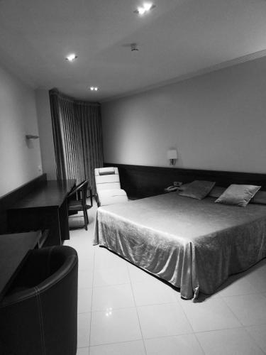 Habitación Doble Deluxe del hotel Els Noguers. Foto 2