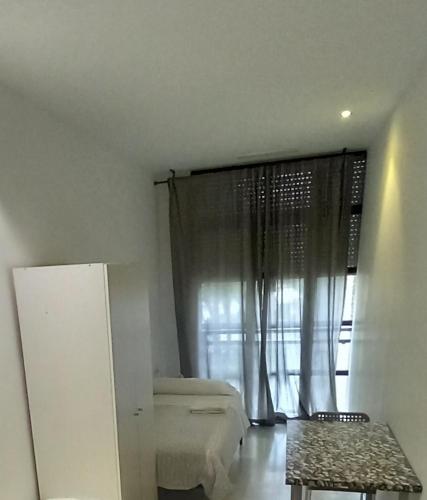 Habitación Individual con baño compartido del hotel Central Sevilla