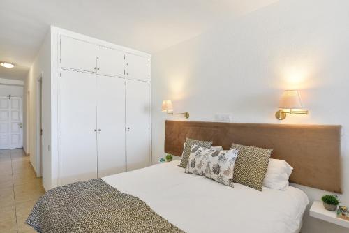 Apartamento Estándar con terraza y vistas al mar del hotel Don Carlos. Foto 22