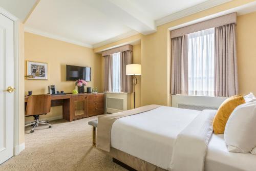 Habitación Estándar del hotel Warwick Allerton - Chicago. Foto 2