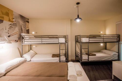 Habitación Cuádruple del hotel Room Select Sol