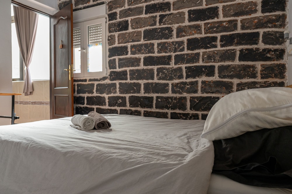 Double Room, 1 Double Bed, Shared Bathroom del hotel Drago. Foto 5
