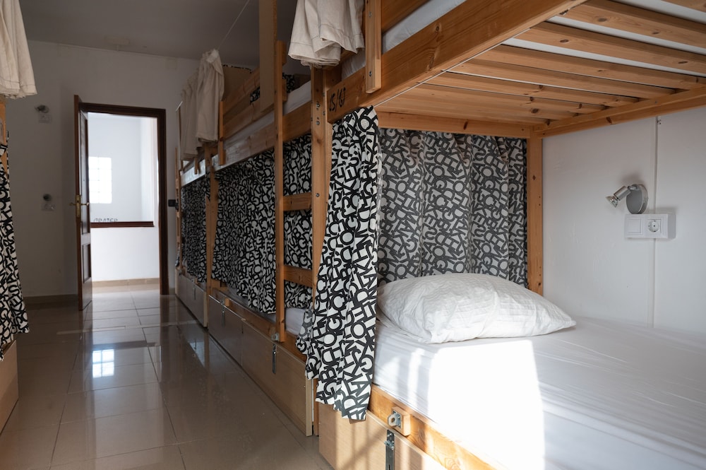 Dormitorio compartido del hotel Drago. Foto 3
