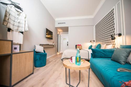 Suite Junior con terraza del hotel Mosaic by Ona. Foto 4