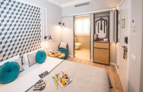 Habitación Doble Estándar del hotel Mosaic by Ona. Foto 13