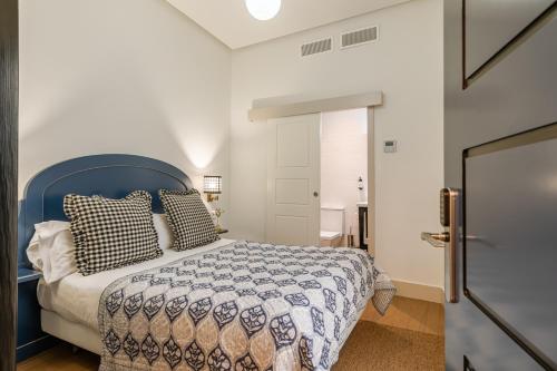 Habitación Doble Económica del hotel Cicerone De Sevilla. Foto 8