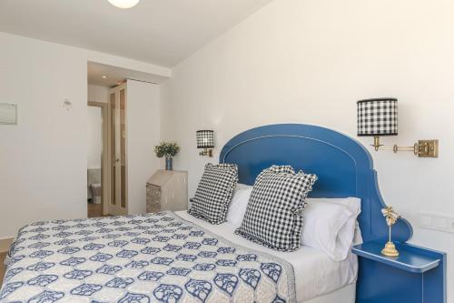 Habitación Doble con terraza del hotel Cicerone De Sevilla. Foto 3