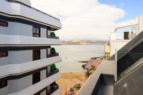 Apartamento Dúplex de 2 dormitorios del hotel Canteras Suites. Foto 12