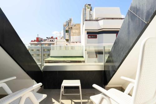Apartamento Dúplex de 2 dormitorios del hotel Canteras Suites. Foto 28