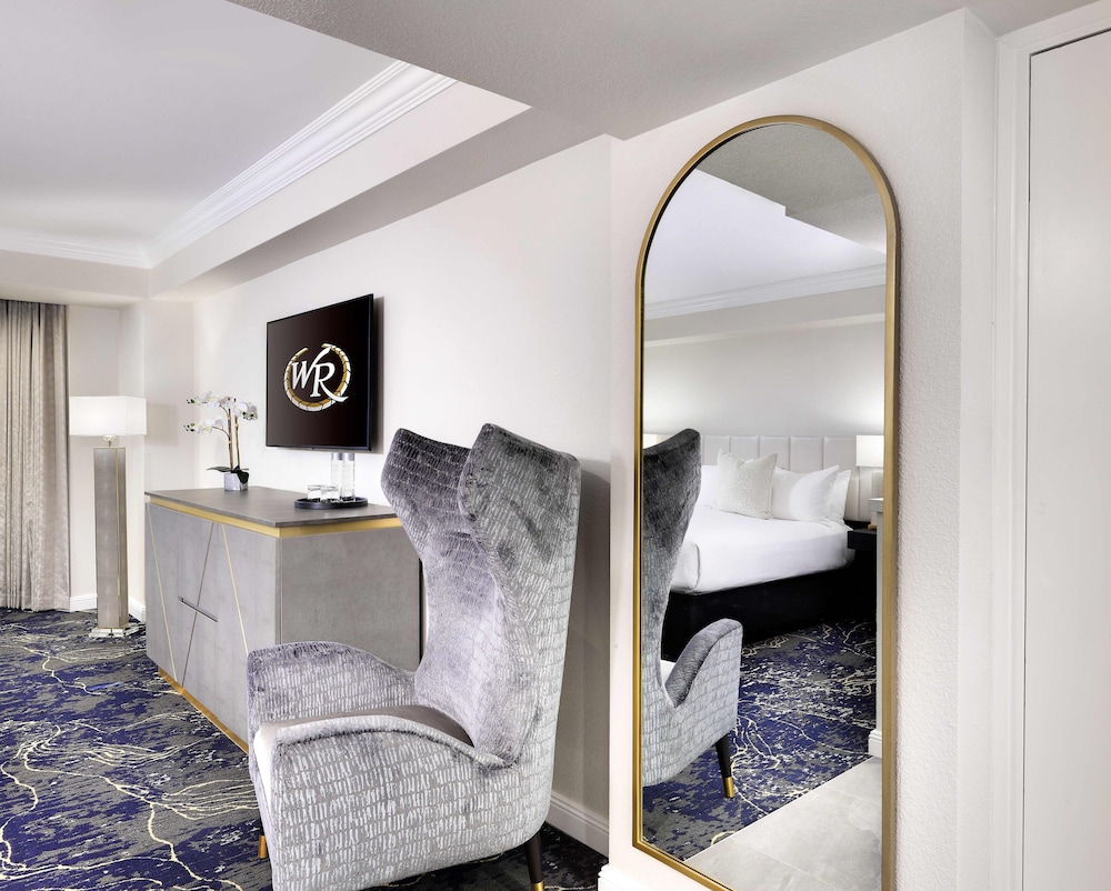 Habitación Premier, 1 cama de matrimonio grande del hotel Westgate Las Vegas Resort and Casino. Foto 3