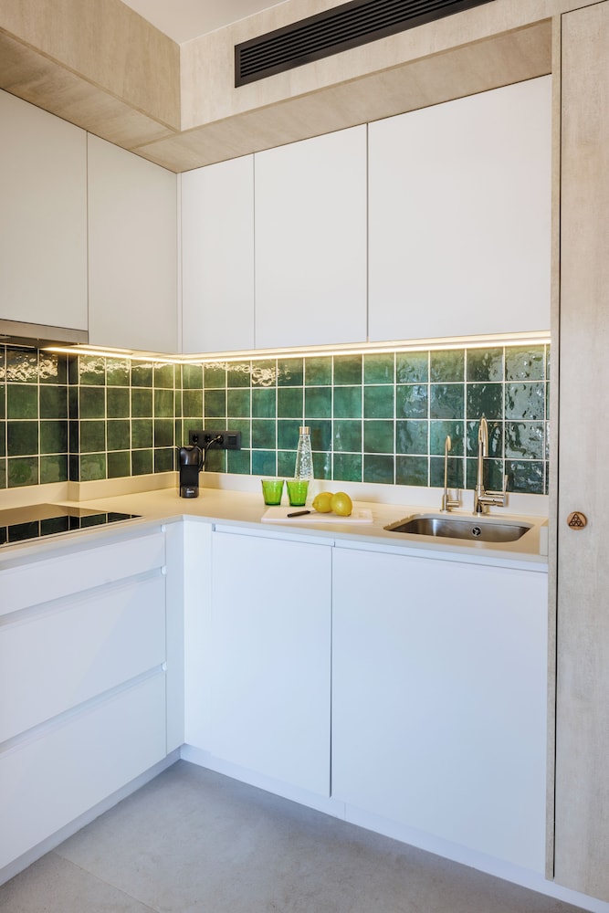 Estudio superior, cocina básica del hotel Hapimag San Agustín. Foto 4