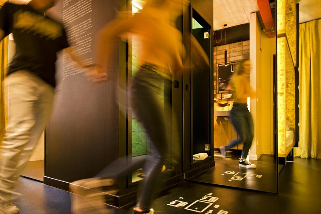 Habitación compartida Baño compartido Solo para mujeres del hotel Bastardo. Foto 2