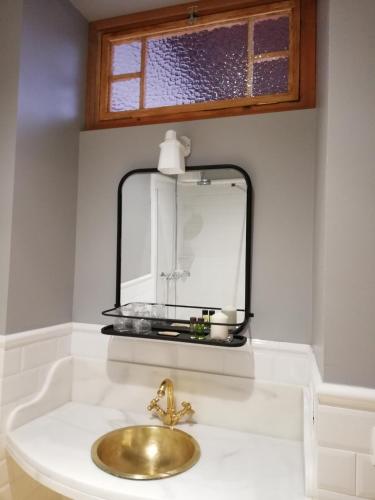 Habitación Doble Estándar del hotel Santiago 15 Casa Palacio. Foto 2