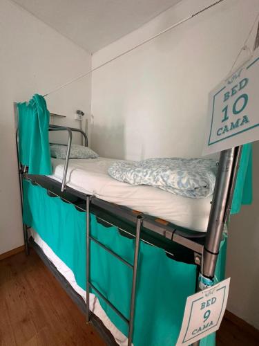 Habitación compartida Cama Litera Baño compartido Económica del hotel Puerto Nest. Foto 4