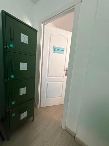 Litera en habitación compartida - Solo mujeres del hotel Puerto Nest